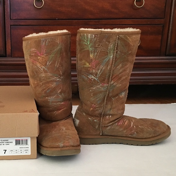 classic short rainbow uggs